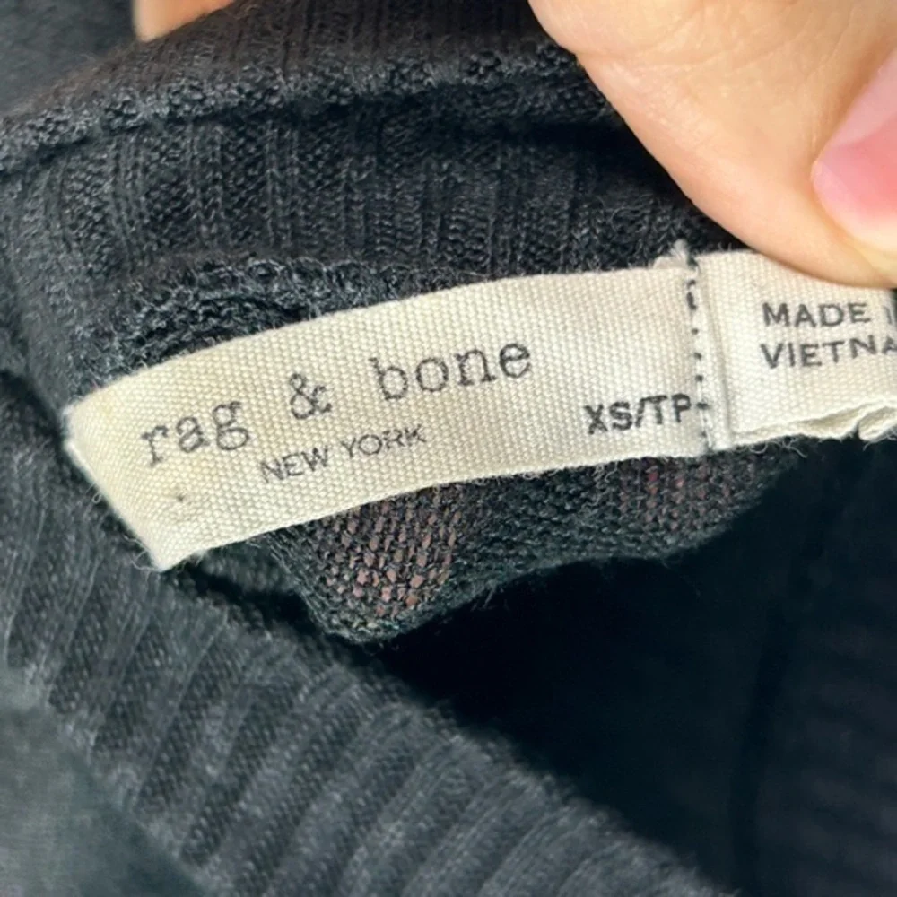 Rag‎ & Bone mock neck sweater sz XS
